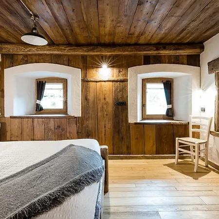 بيت ضيافة D'hotes - Li Tzatagni Pontboset