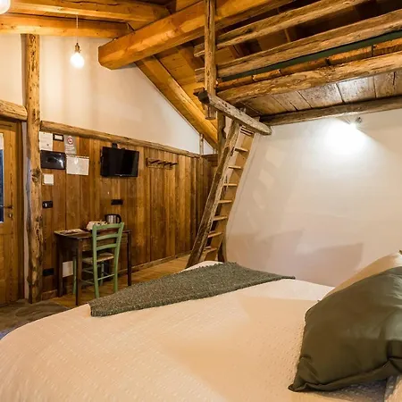 D'hotes - Li Tzatagni Pontboset