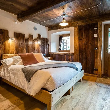 D'hotes - Li Tzatagni Guest house Pontboset