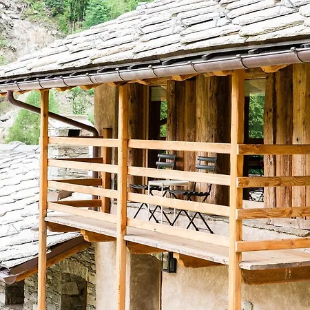 D'hotes - Li Tzatagni 게스트하우스 폰트보세트