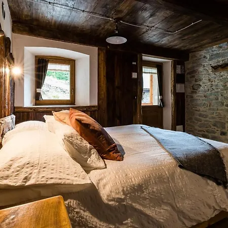 D'hotes - Li Tzatagni 3* Pontboset