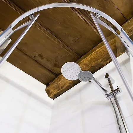 D'hotes - Li Tzatagni