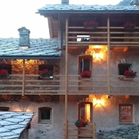 D'hotes - Li Tzatagni بيت ضيافة