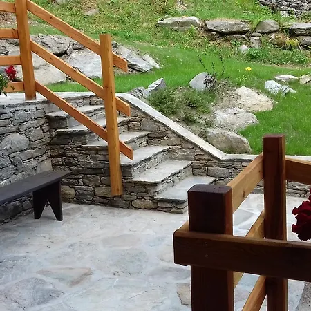 D'hotes - Li Tzatagni Pontboset