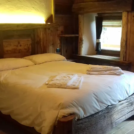 D'hotes - Li Tzatagni 게스트하우스 3*