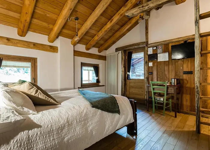 בית הארחה D'hotes - Li Tzatagni Pontboset