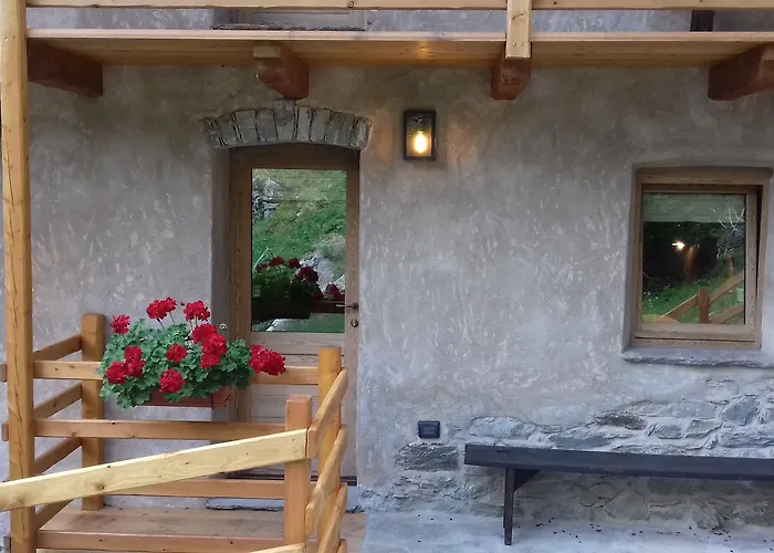 D'hotes - Li Tzatagni בית הארחה