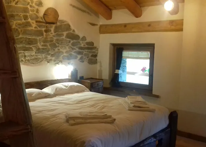 D'hotes - Li Tzatagni בית הארחה Pontboset